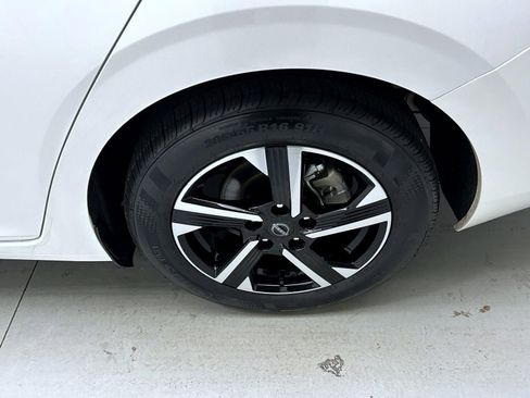 Used 2024 Nissan Sentra SV image 22