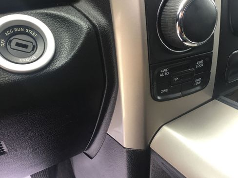 Used 2018 RAM 1500 Big Horn AWD/4WD image 10