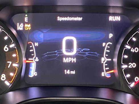 New 2026 Jeep Compass Latitude w/ Sun and Sound Group AWD/4WD image 6