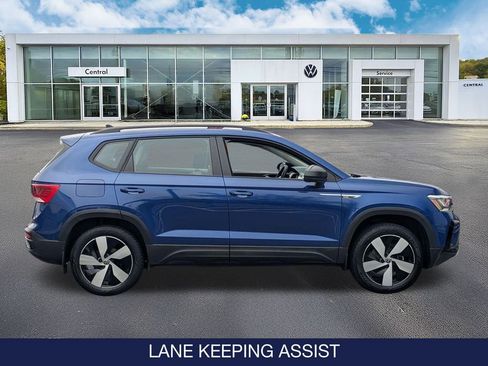 Used 2024 Volkswagen Taos S image 9