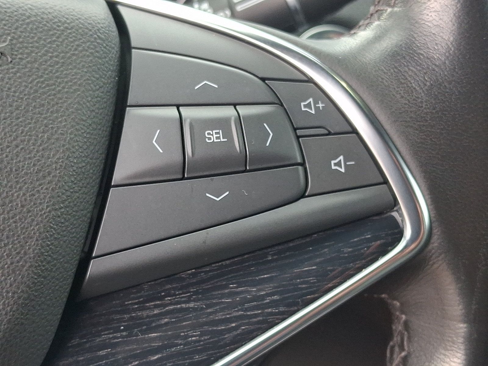 Used 2021 Cadillac XT5 Premium Luxury AWD/4WD image 21
