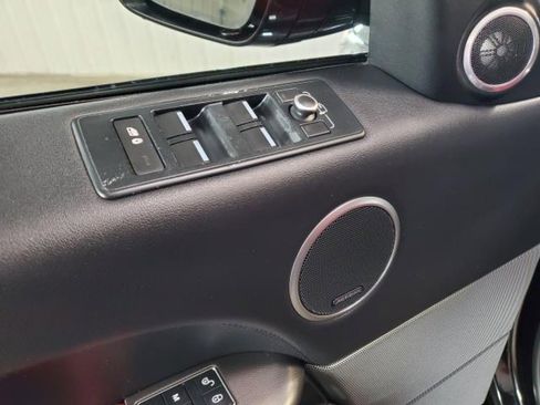 Used 2017 Land Rover Range Rover Sport Supercharged image 13