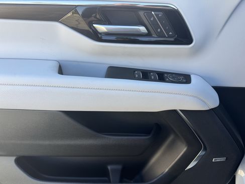 New 2026 Chevrolet Tahoe Premier AWD/4WD image 10