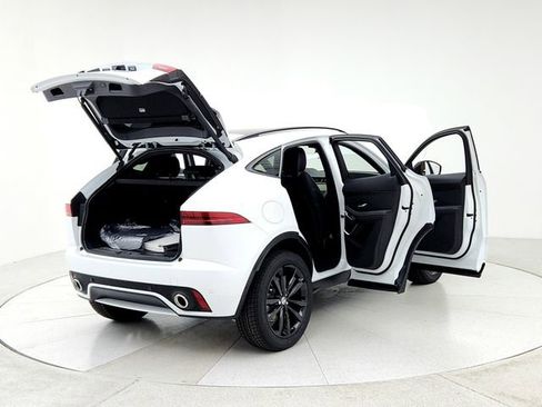 Certified 2024 Jaguar E-PACE R-Dynamic SE image 11