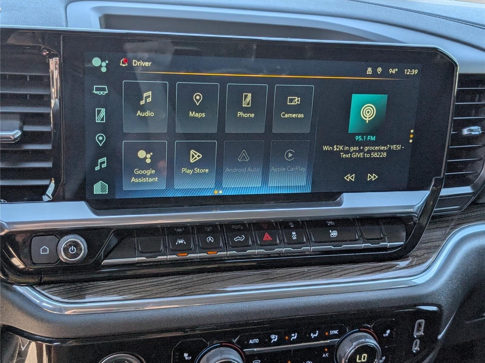 Used 2023 Chevrolet Silverado 1500 LT AWD/4WD image 25