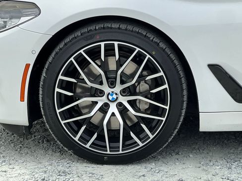 Used 2017 BMW 540i RWD image 37