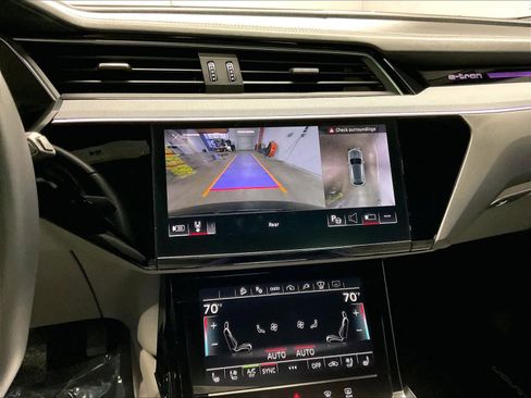 Certified 2024 Audi Q8 e-tron Prestige w/ Prestige Package image 21