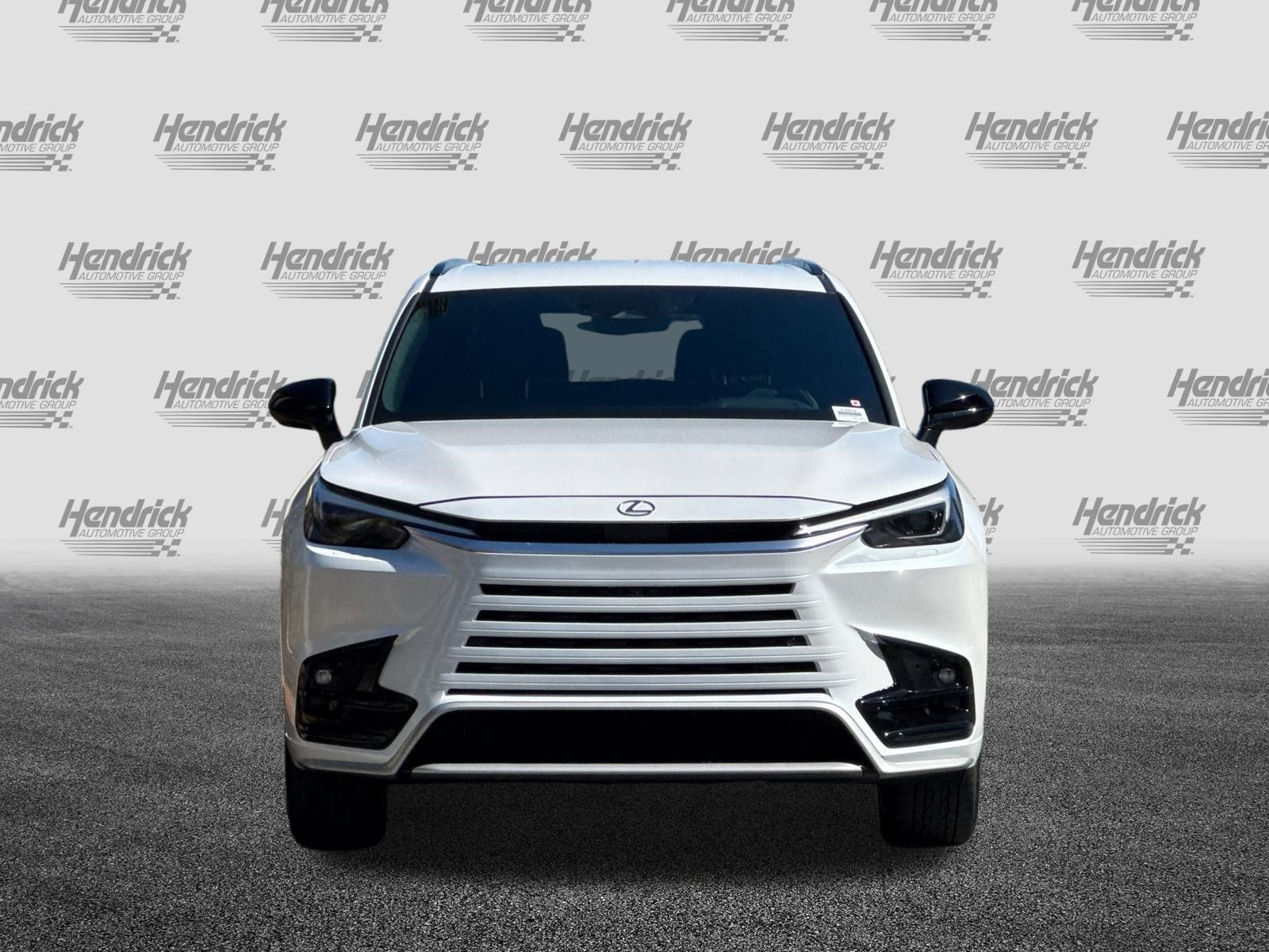 Used 2025 Lexus TX 500h AWD w/ Technology Package image 10