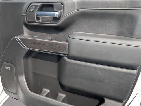 Used 2020 Chevrolet Silverado 2500 LTZ w/ LTZ Convenience Package image 40