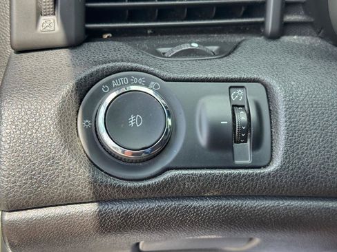 Used 2013 Chevrolet Malibu LT FWD image 16