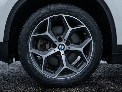 Used 2019 BMW X1 xDrive28i image 10