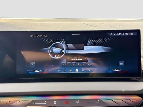 Used 2025 BMW X3 xDrive30i w/ Premium Package image 35