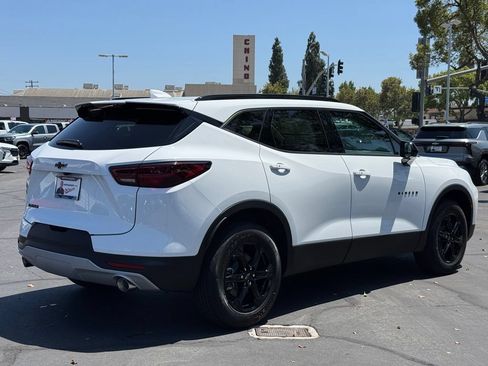 New 2026 Chevrolet Blazer LT w/ Midnight/Sport Edition FWD image 6