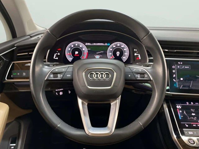 Used 2023 Audi Q7 2.0T Premium Plus w/ Premium Plus Package AWD/4WD image 13