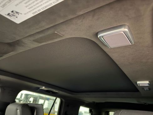 New 2026 Cadillac Escalade V w/ LPO, Floor Liner Package AWD/4WD image 41