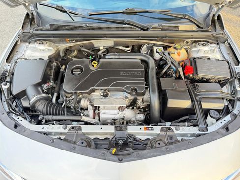 Used 2022 Chevrolet Malibu LT image 65