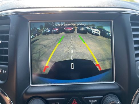 Used 2018 Jeep Grand Cherokee High Altitude AWD/4WD image 14