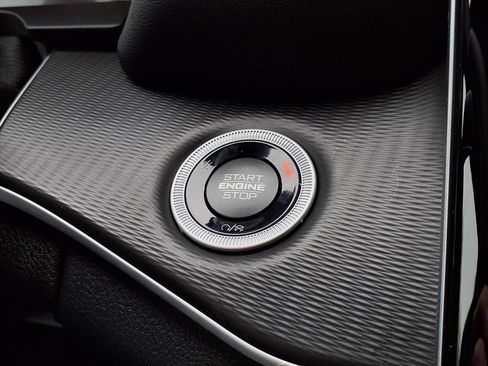 New 2025 Jeep Grand Cherokee Laredo X image 18