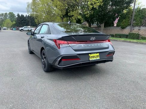 New 2026 Hyundai Elantra Sport FWD image 3