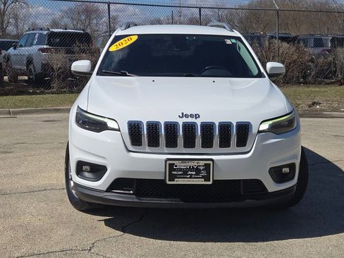 Used 2020 Jeep Cherokee Latitude Plus w/ Cold Weather Group image 4