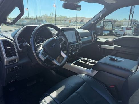 Used 2022 Ford F250 Lariat w/ Tremor Off-Road Package AWD/4WD image 22