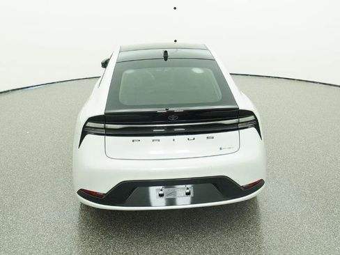 New 2026 Toyota Prius Plug-In Hybrid image 10