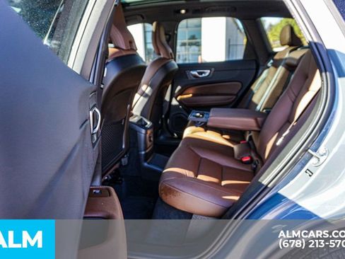 Used 2024 Volvo XC60 T8 Plus w/ Climate Package image 21