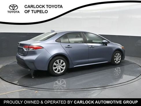 Used 2024 Toyota Corolla LE image 3