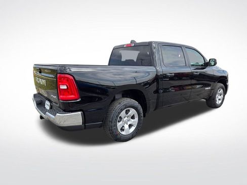 New 2026 RAM 1500 4x4 Crew Cab image 3