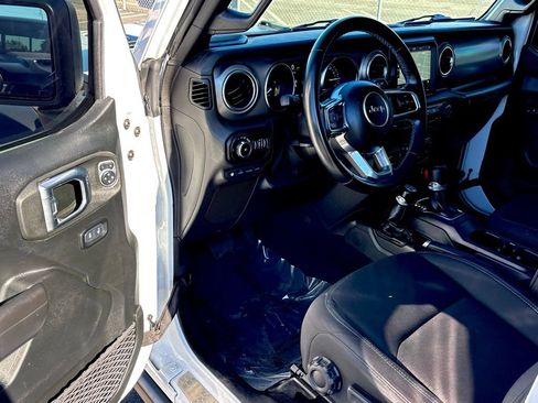 Used 2021 Jeep Wrangler Unlimited Rubicon 4xe image 19