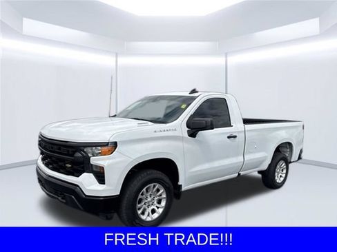 Used 2025 Chevrolet Silverado 1500 W/T w/ Trailering Package AWD/4WD image 2