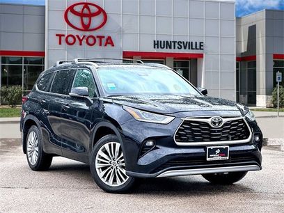 Used 2024 Toyota Highlander Platinum