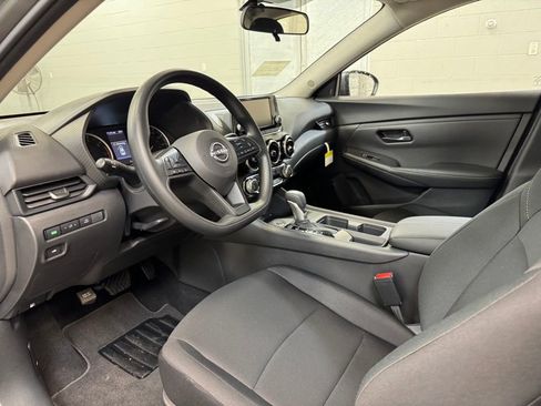 Certified 2025 Nissan Sentra S FWD image 12