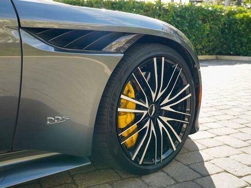 Used 2023 Aston Martin DBS Volante image 57