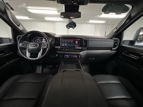 Certified 2024 GMC Sierra 2500 SLT w/ SLT Premium Package AWD/4WD image 19