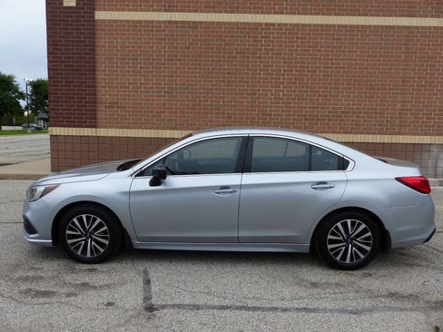 Used 2018 Subaru Legacy 2.5i w/ Alloy Wheel Package AWD/4WD image 5