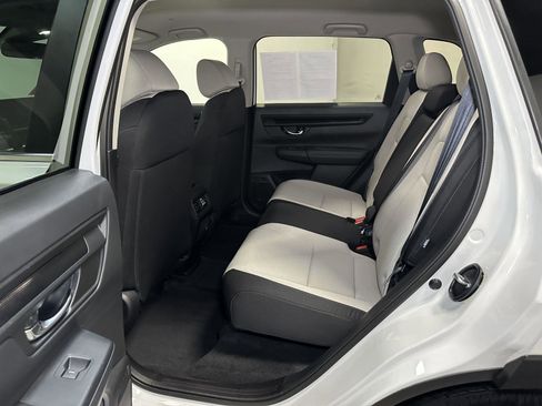 Used 2025 Honda CR-V LX image 31