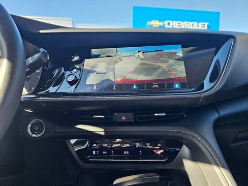 Used 2023 Buick Envision Avenir AWD/4WD image 16