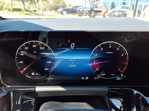 Certified 2025 Mercedes-Benz GLA 250 4MATIC image 24