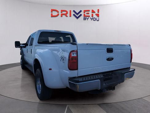 Used 2014 Ford F450 XL w/ Power Equipment Group image 2