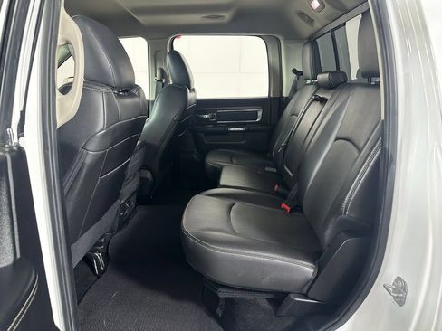 Used 2016 RAM 1500 Laramie AWD/4WD image 19