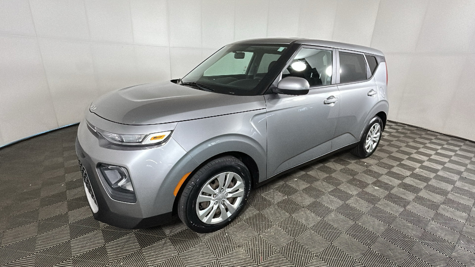 Used 2022 Kia Soul LX FWD image 7