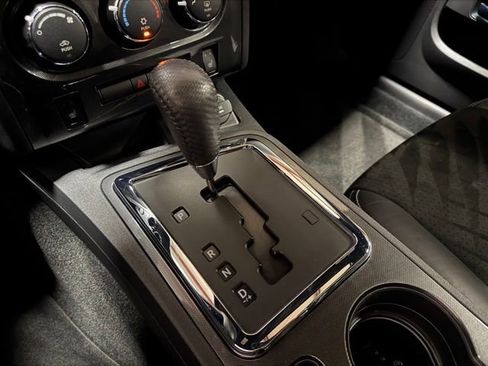 Used 2009 Dodge Challenger SRT8 RWD image 20