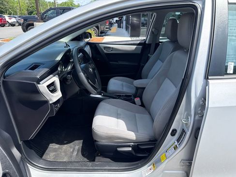 Used 2016 Toyota Corolla LE FWD image 22