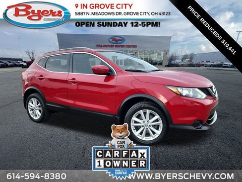 Used 2017 Nissan Rogue Sport SV image 1
