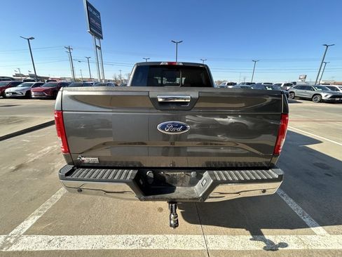 Used 2016 Ford F150 XLT w/ Equipment Group 302A Luxury image 3