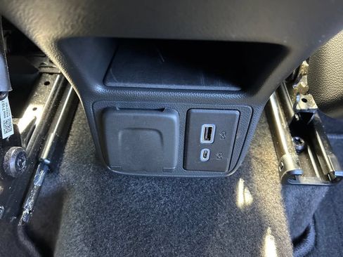 Used 2023 Chevrolet TrailBlazer LT w/ Convenience Package AWD/4WD image 35