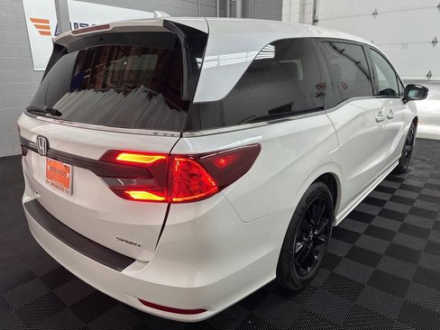 Used 2024 Honda Odyssey Sport image 9