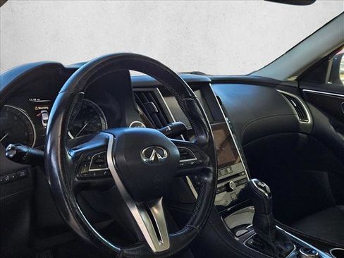 Used 2018 INFINITI Q50 Luxe image 9