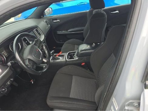 Used 2022 Dodge Charger GT RWD image 5